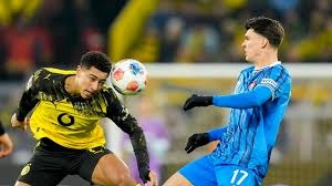 《燕云十六声》登顶全球50+国家和地区的免费游戏榜！