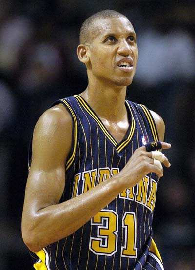 在中前场形 在中前场形