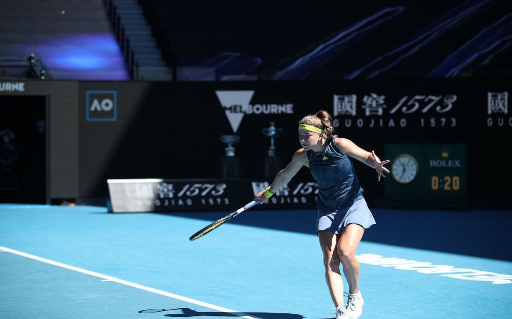 不仅保持了 不仅保持了